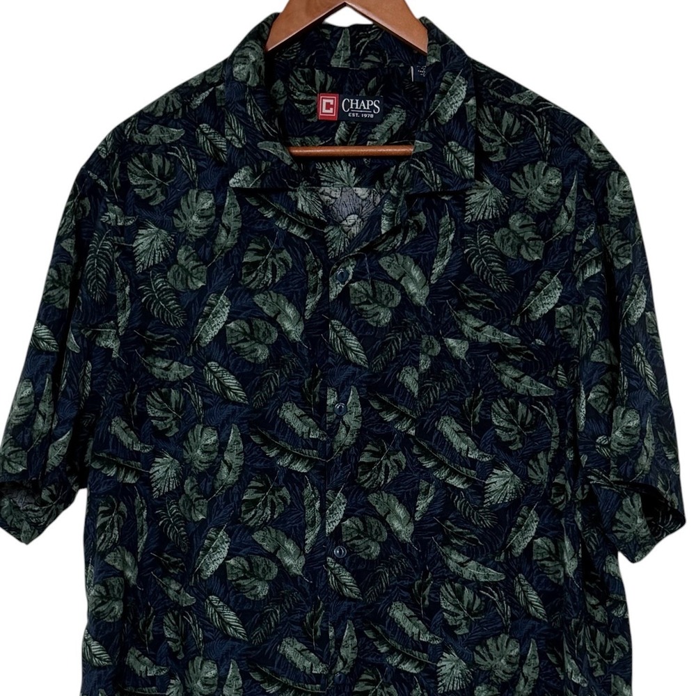 Chaps Mens XL Hawaiian Camp Shirt Blue Green Tropical Leaf Rayon Button Front